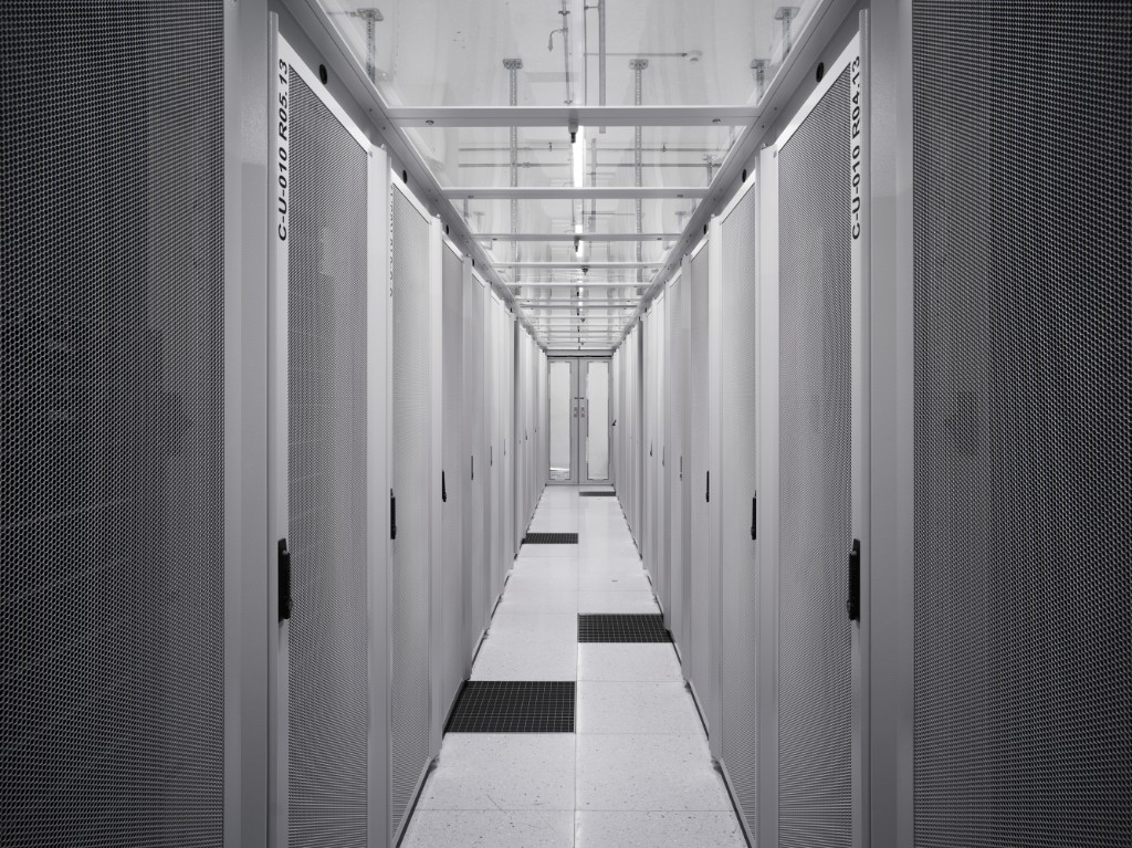 Server aisle in a Sunrise data center